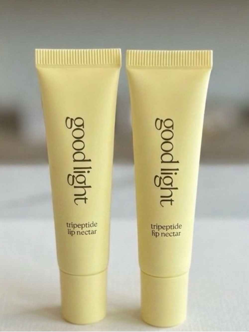 2 good light Tripeptide Lip Nectar - Yellow